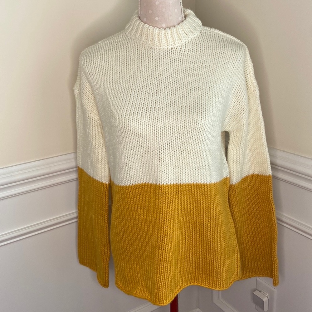 Tularosa Turtleneck Sweater Sz M